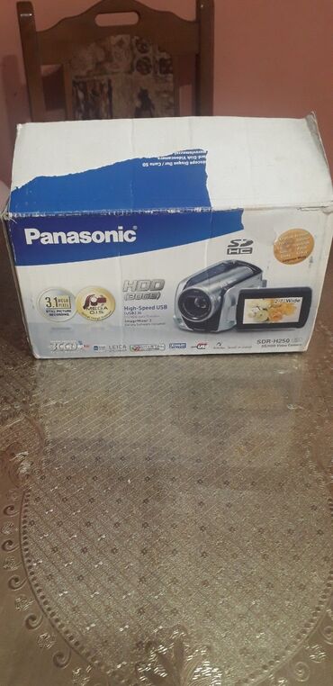 Video kamere: Panasonic SDR-H80 video kamera sa 3CCD sistemom i LEICA Dicomar — 10