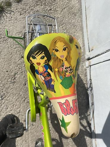 bratz: Детский велосипед, 2-колесный, 4 - 6 лет, Для девочки, Б/у — 4