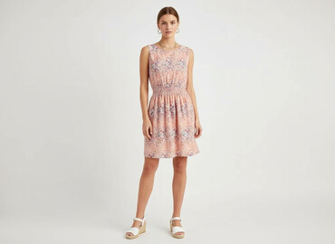 jaka sukienka na wesele do płaskich butów: Women`s dress, size L