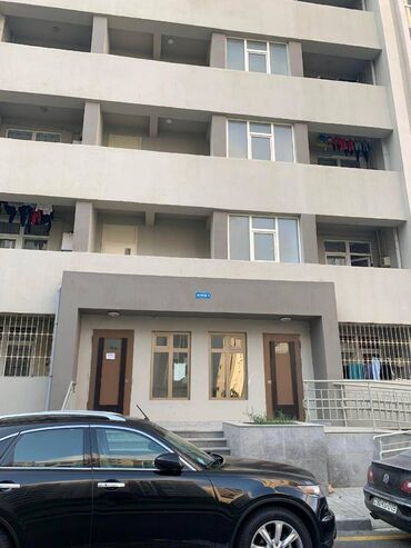 Uzunmüddətli kirayə mənzillər: Yasamalda midada 12 mertebeli binanın 10-cü mərtəbəsində yerləşən — 16