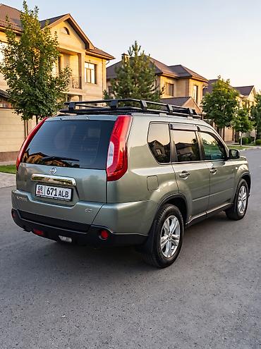 570: Nissan X-Trail: 2011 г., 2 л, Механика, Дизель, Внедорожник — 1