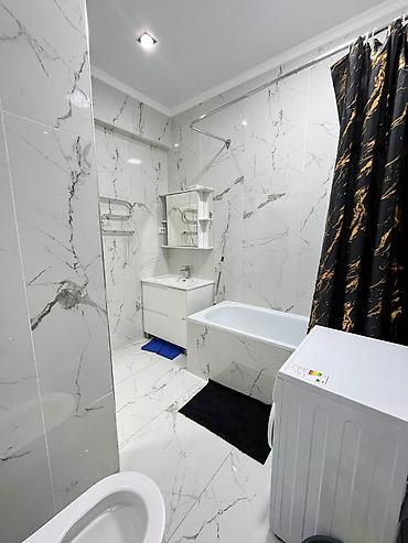 hostel osh: 3 комнаты, Бишкек Парк ТРЦ, Душевая кабина, Постельное белье, Кондиционер — 7