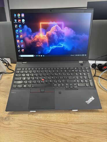 Lenovo: Lenovo ThinkPad, 15.6 ", Intel Core i5, 512 GB