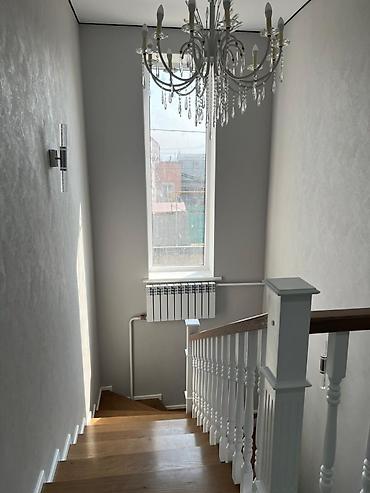 Продажа коттеджей и домов: ID008 📍Срочно продаётся 2х этажный кирпичный дом в районе Ала-Тоо 2 — 10