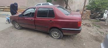 cd 70: Volkswagen Vento: 1996 г., Механика, Бензин, Седан — 3