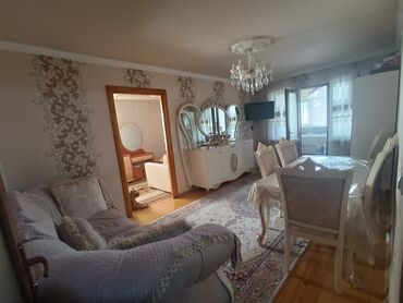 Uzunmüddətli kirayə mənzillər: Gəncə şəhərində Pasyolkada metallurq stadionunun üstünde 5mərtəbəli — 11