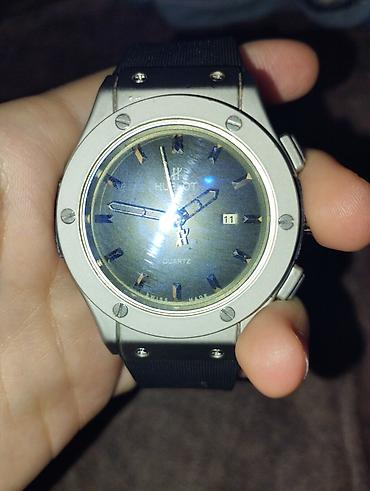 Aksesuarlar: Hublot Quartz qol saatı - Mexanizm: Quartz - Göstəricilər: saat — 1