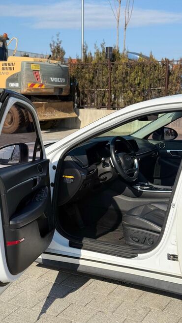 Hyundai: Hyundai Sonata: 2019 г., 2 л, Автомат, Газ, Седан — 4