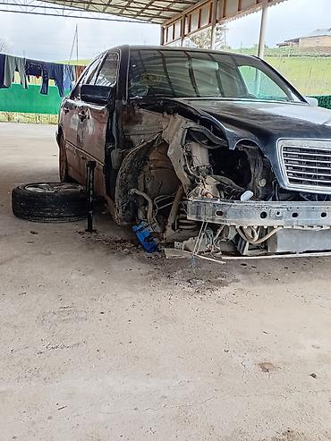 masın satışı: Mercedes-Benz 240: 2.4 l | 1997 il Sedan — 7