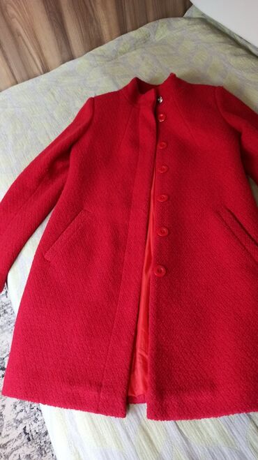 пальто красное: Пальто, M (EU 38)