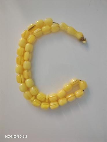 fosfor tesbih: ​Antik Kərbəla təsbehi (Sarı damarlı material, 33 daşlı). Kərbəla — 9