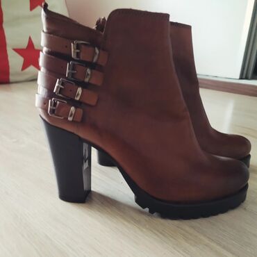 gumene cizme za odrasle: Ankle boots, Antonella Rossi, 39