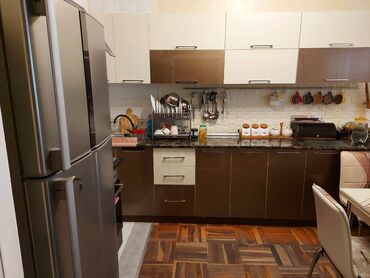 Uzunmüddətli kirayə evlər: 198 kv. m, 4 otaqlı — 23