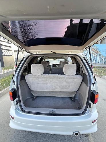 Toyota: Toyota Estima: 2002 г., Автомат, Бензин, Минивэн — 8