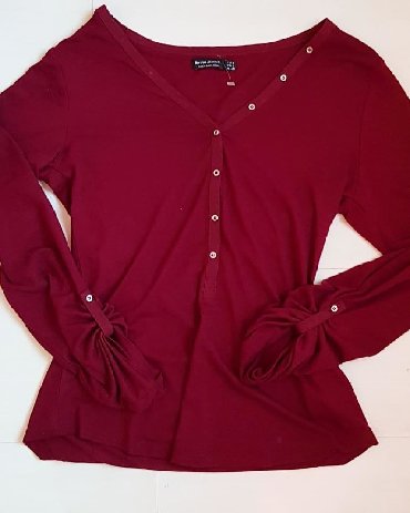 bluze new yorker: Bershka, S (EU 36), color - Burgundy