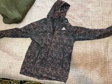 пиджак белый: Мужская куртка, XL (EU 42), Adidas, Б/у, цвет - Черный, Самовывоз