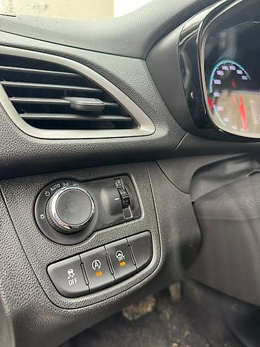 Chevrolet: Chevrolet Spark: 2019 г., Хэтчбэк — 8