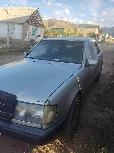 Транспорт: Mercedes-Benz W124: 1990 г., 2.6 л, Автомат, Бензин, Седан — 4