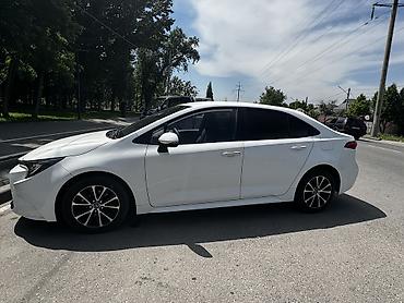 2023: Toyota Corolla: 2023 г., 1.5 л, Автомат, Бензин, Седан — 3