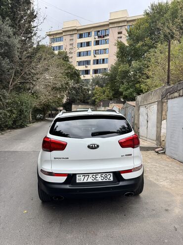 Kia: Kia Sportage: 0.2 l | 2015 il Universal — 7