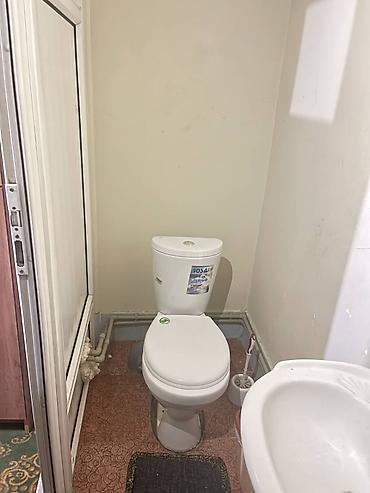 Долгосрочная аренда комнат: 30 м² — 18