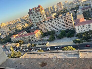 Uzunmüddətli kirayə mənzillər: Nizami Rayonu Qara Qarayev Metrosu 2 otaq. Mərtəbə - 20/15 Otaq sayı — 10