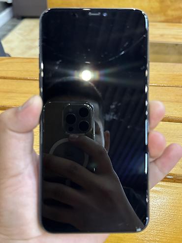 Apple iPhone: IPhone 11 Pro Max, Б/у, 64 ГБ, Matte Midnight Green, 72 % at lalafo.kg — 4 Apple iPhone: IPhone 11 Pro Max, Б/у, 64 ГБ, Matte Midnight Green, 72 % — 4