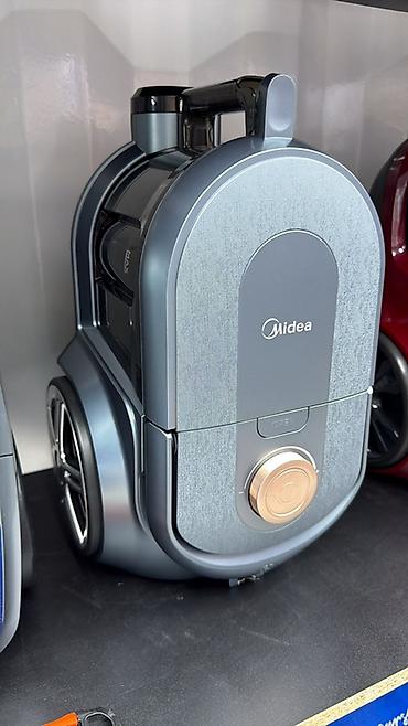 ленинская: Обычный пылесос Новый Midea Тип пылесборника: Контейнер Полная оплата — 1
