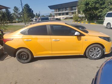 Hyundai: Hyundai Solaris: 2022 г., 1.6 л, Автомат, Седан