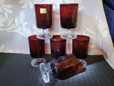 Čaše: Case nove za vino Luminarc francuske iz 80ih. Case bez ostecenja,sve — 1