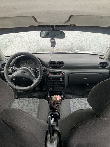 Hyundai: Hyundai Accent: 1996 г., 1.6 л, Механика, Бензин — 5