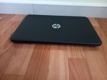 HP: Intel Core i3, 4 GB OZU, 15.6 " — 8