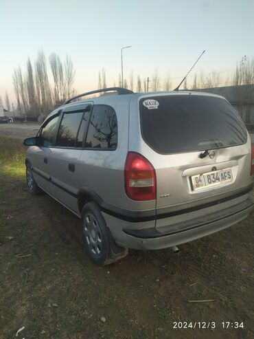 авто тараза: Opel Zafira: 2001 г., 1.6 л, Механика, Бензин, Вэн/Минивэн