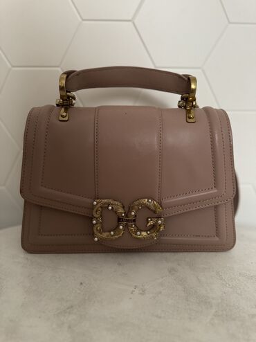 сумка 3 в 1: Продаю красивую дамскую сумочку, отличного качества, в идеальном