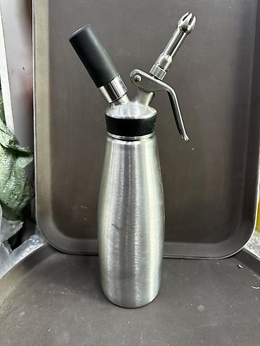 Кондитерский инвентарь: Сифон для взбитых сливок/пен и соусов - Материал корпуса: нержавеющая — 57