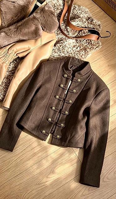 mohito muske jakne: Jaknica 3000 din
S M L — 5