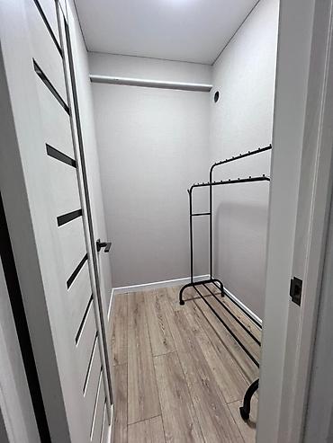 Долгосрочная аренда квартир: 3 комнаты, С мебелью полностью — 9