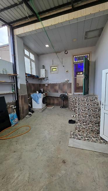 Həyət evləri və villalar: 3 otaqlı, 80 kv. m, Orta təmir — 2