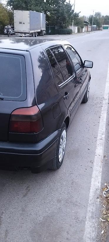 Volkswagen: Volkswagen Golf: 1993 г., 1.8 л, Механика, Бензин, Хэтчбэк — 4