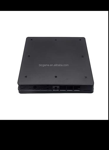 xbox oyunlar: PS4 Slim korpusu – yuxarı və aşağı qapaqlar dəsti Məhsul təsviri: - — 2
