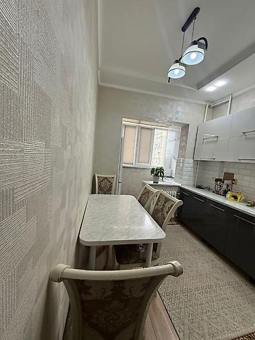 Долгосрочная аренда квартир: 3 комнаты, Риэлтор, С мебелью полностью — 6