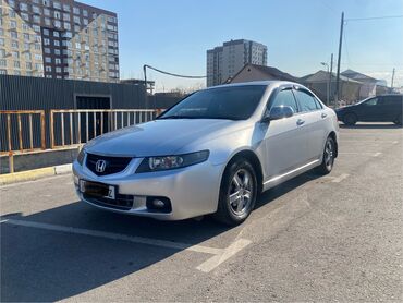 Honda: Honda Accord: 2004 г., 2 л, Автомат, Бензин, Седан