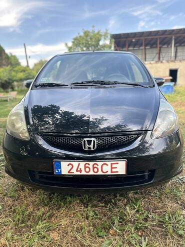 пуговичную машину: Honda Jazz: 2006 г., 1.4 л, Механика, Бензин