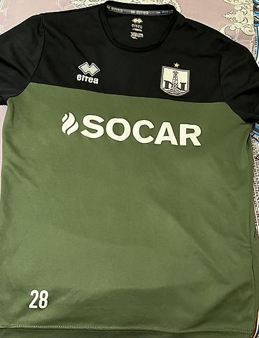 Şəxsi əşyalar: Məhsul: “Neftçi PFK” rəsmi məşq/fan futbol köynəyi - Brend: Erreà - — 1