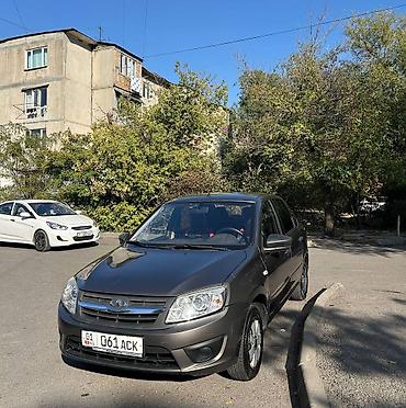 ВАЗ (ЛАДА): ВАЗ (ЛАДА) Granta: 2017 г., 1.6 л, Автомат, Бензин, Седан — 1