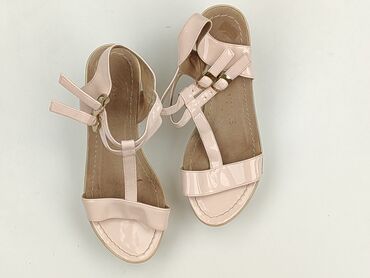 ccc buty damskie na koturnie: Sandals for women, 37, condition - Very good