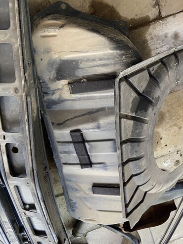 Digər xodovoy detalları: MERCEDES-BENZ üçün orijinal ehtiyat hissələri paketi Təklifdə — 2