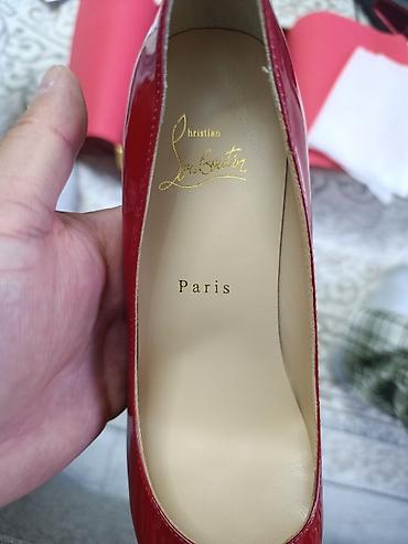 pari: Туфли-лодочки Christian Louboutin, красный лак - Классическая модель — 3