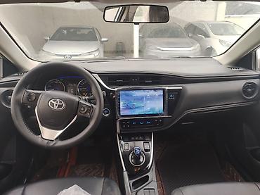 Toyota: Toyota Corolla: 2020 г., 1.8 л, Автомат, Гибрид, Кроссовер — 7