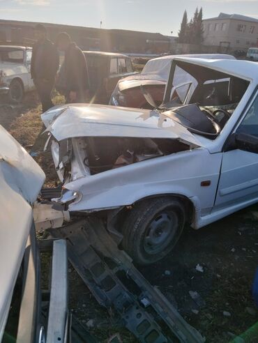 VAZ (LADA): VAZ (LADA) 2115 Samara: 1.6 l | 2011 il Sedan — 10